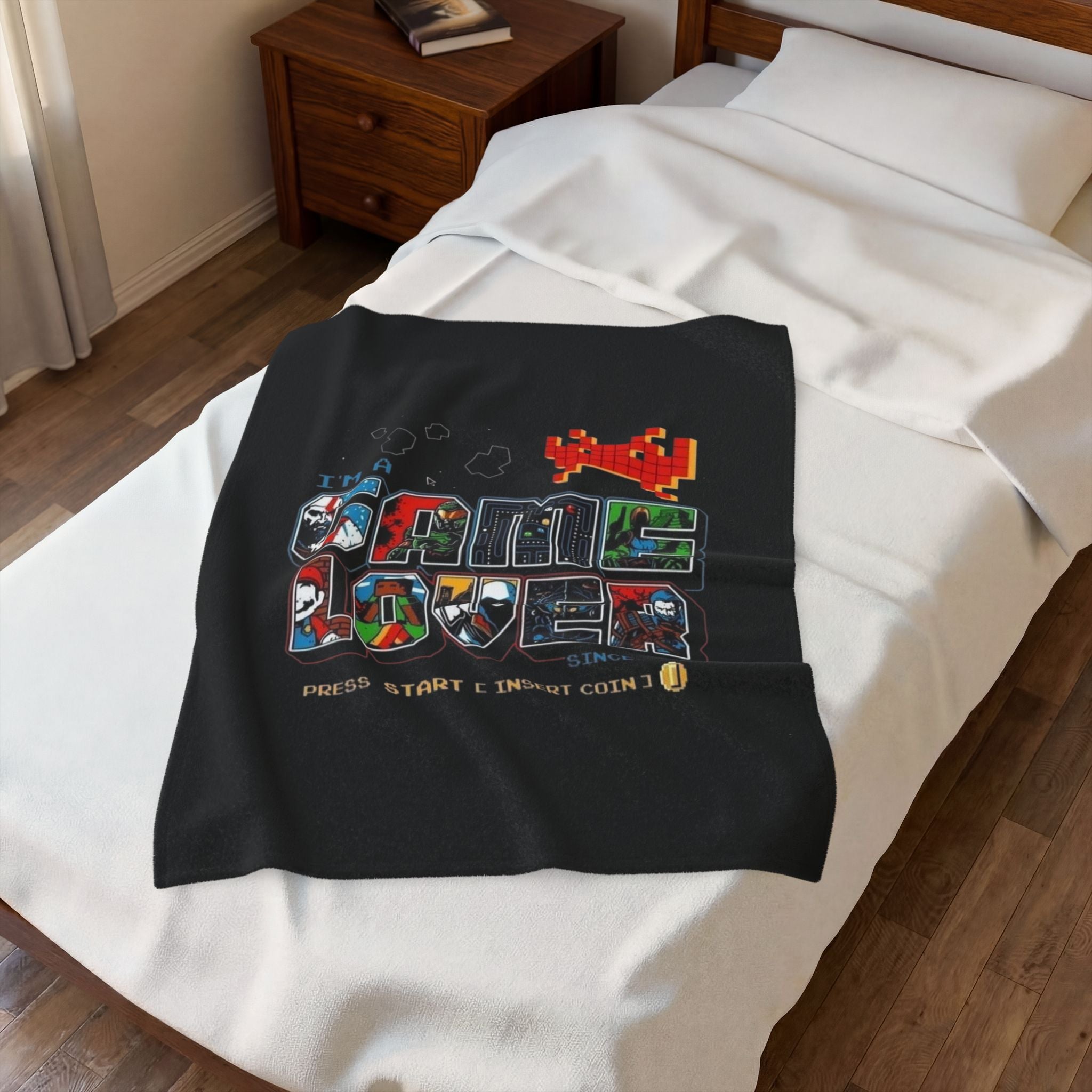 Gaming Lover Velveteen Plush Blanket – Retro Arcade ‘I’m A Game Lover’ Cozy Throw