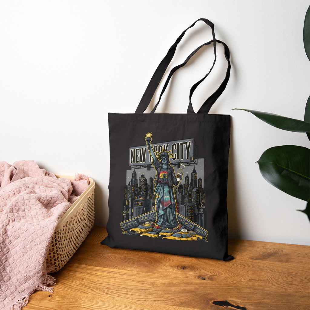 Statue of Liberty Cityscape Tote Bag — New York City Vintage Skyline Canvas Tote